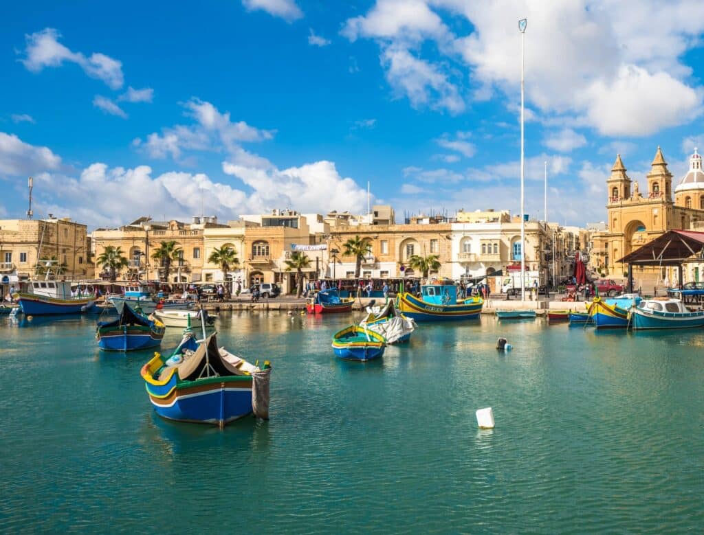 Exploring the vibrant outdoor markets of Malta be.Hotel